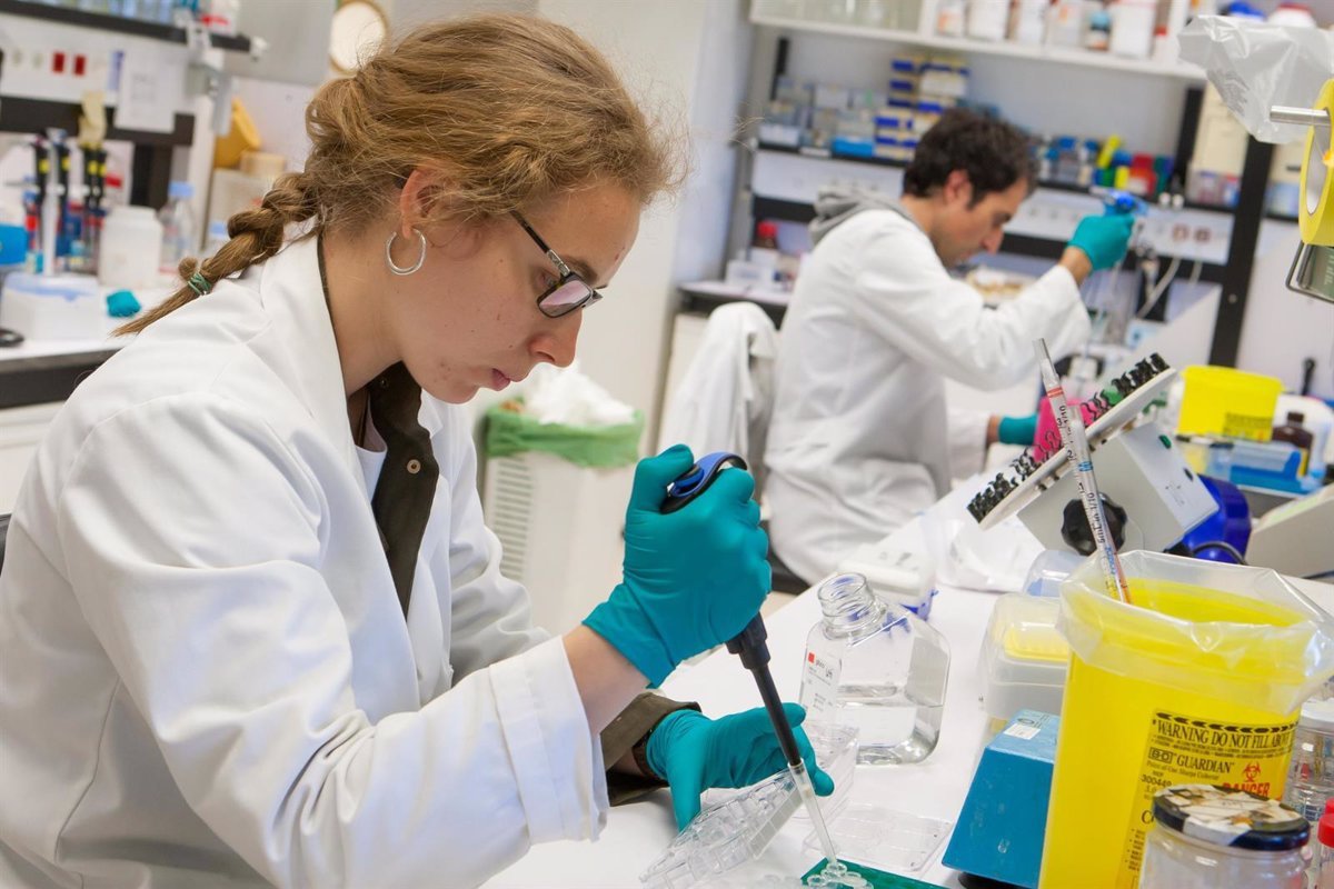 1737128644_Empresarios-aplauden-liderazgo-femenino-en-ciencia-y-tecnologia-en-Espana.jpg