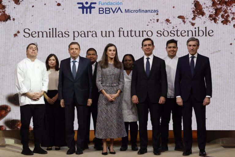 Apoyo-de-la-Fundacion-Microfinanzas-BBVA-a-productores-de-cacao.jpg
