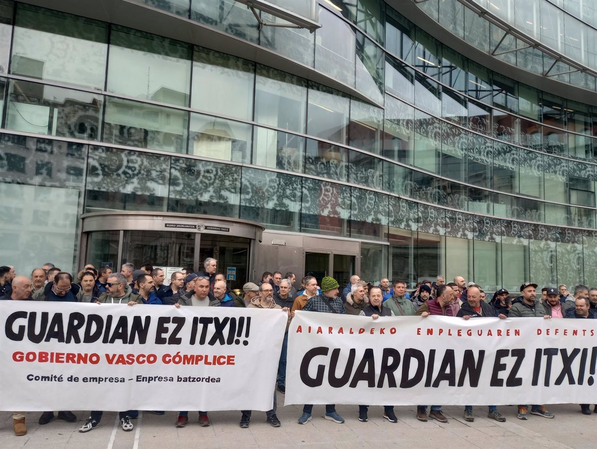1740758502_Trabajadores-de-Guardian-Llodio-preocupados-por-futuro-de-la-planta.jpg