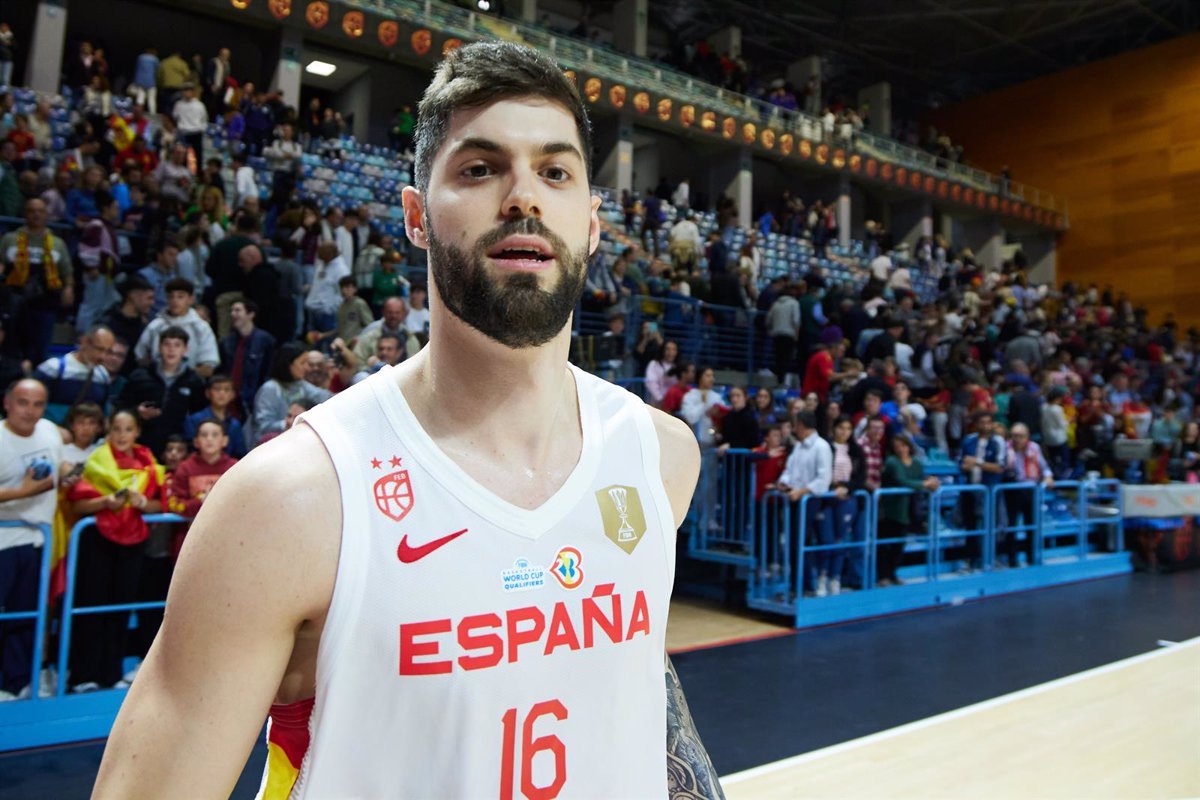 Espana-pierde-en-Riga-contra-Letonia.jpg