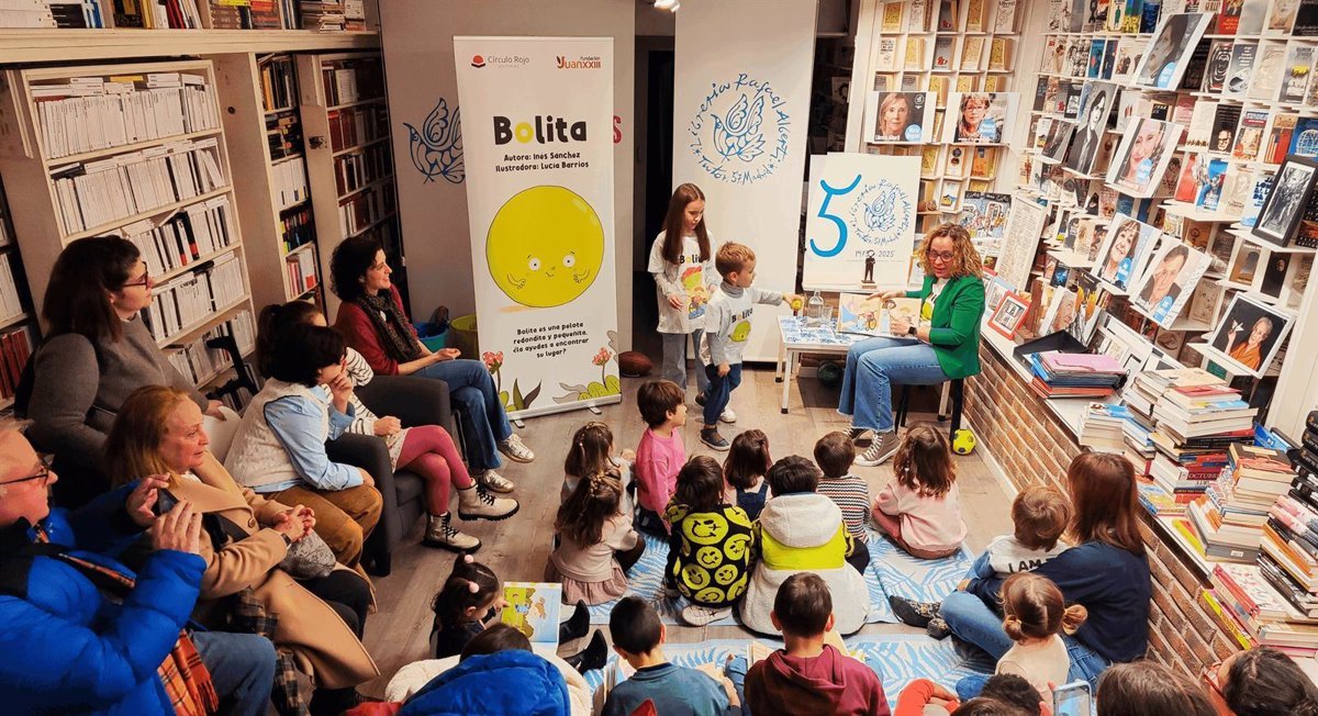 La-Fundacion-Juan-XXI-presenta-Bolita-un-libro-para-ninos.jpg