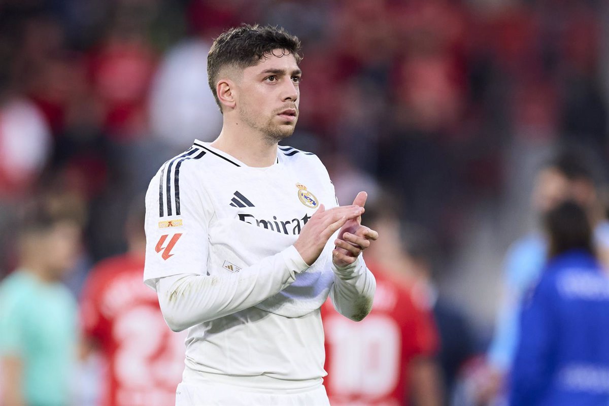 1741057749_Fede-Valverde-vuelve-a-la-convocatoria-para-el-derbi-de.jpg