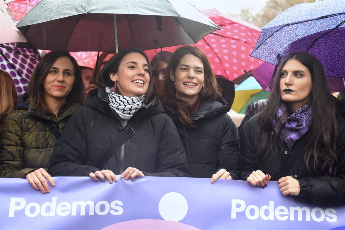 1741609483_Podemos-e-IU-elogian-la-fuerza-del-feminismo-en-el.jpg