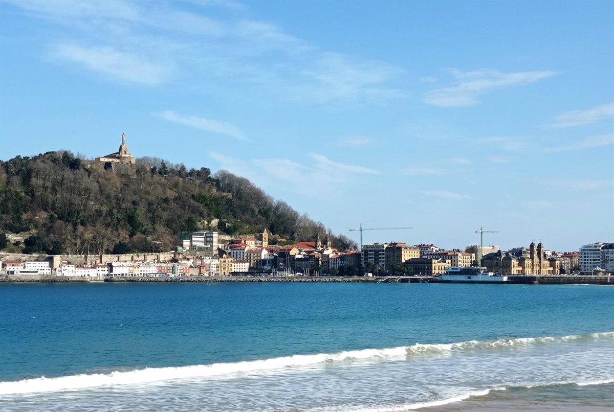 1742149828_Lunes-soleado-y-caluroso-en-Euskadi-con-posible-lluvia-en.jpg