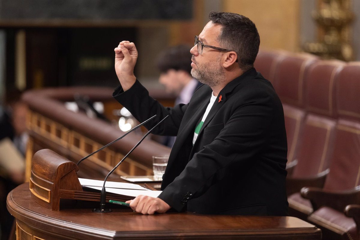 1744146549_El-Congreso-respalda-la-ley-para-ofrecer-gafas-y-lentillas.jpg