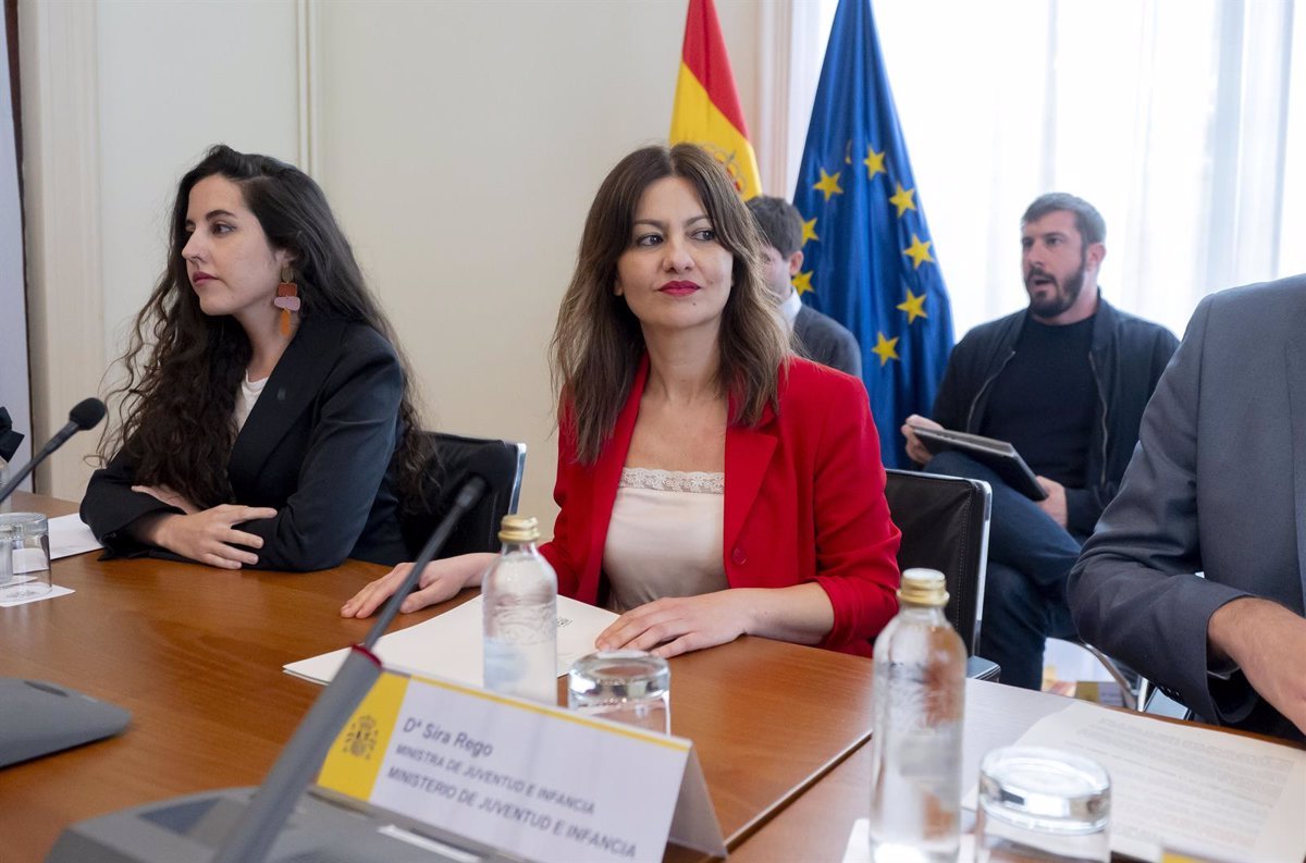 1746584147_El-Gobierno-vuelve-a-solicitar-a-las-CCAA-datos-de.jpg