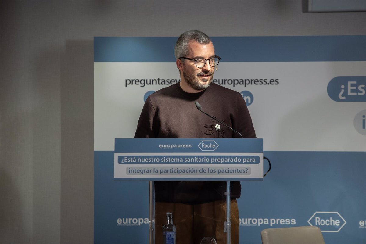 1747095332_Padilla-destaca-la-importancia-de-las-enfermeras-para-el-futuro.jpg