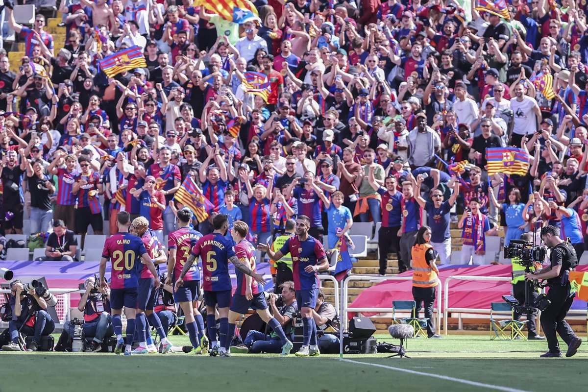 El-Barca-se-aferra-a-las-remontadas-para-acariciar-LaLiga.jpg