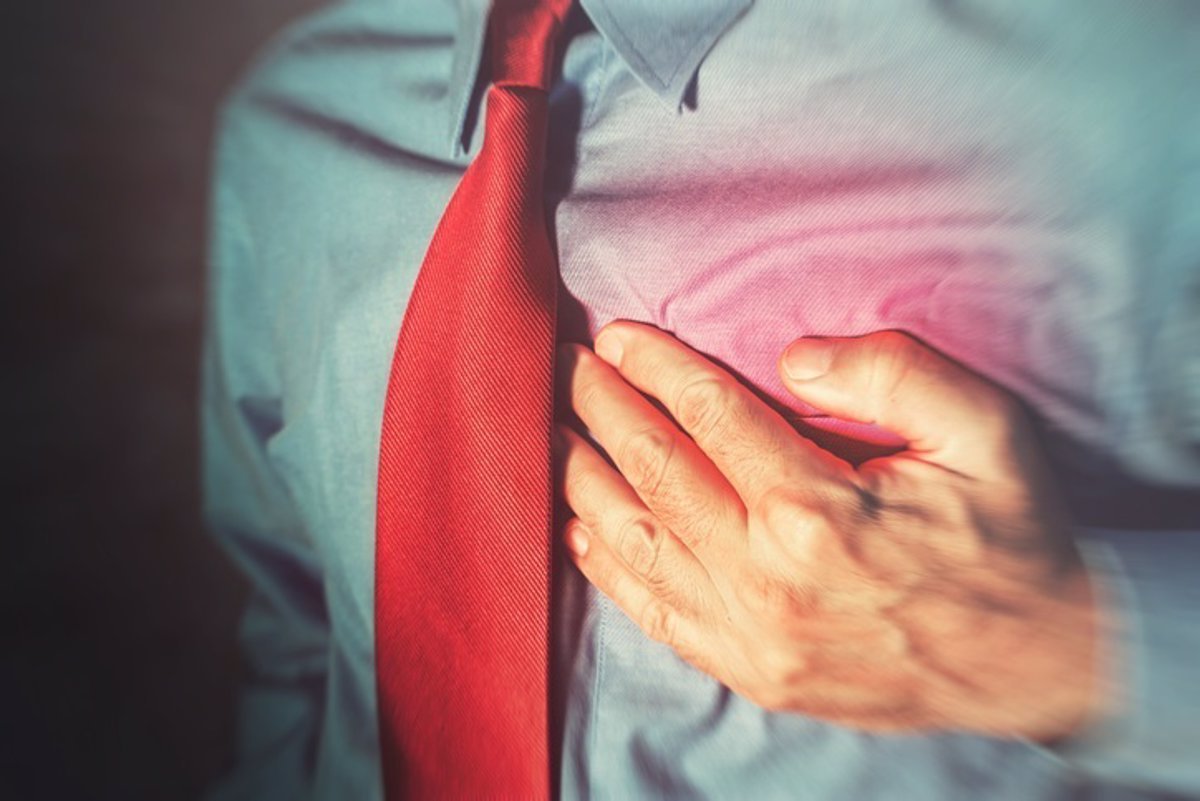1749979251_La-conexion-peligrosa-entre-infartos-y-sindrome-del-corazon-roto.jpg