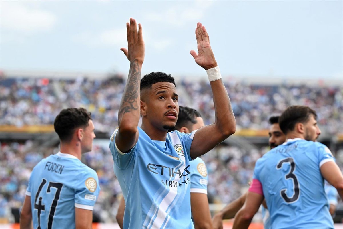 1750974542_El-Manchester-City-vence-a-la-Juventus-y-avanza-como.jpg