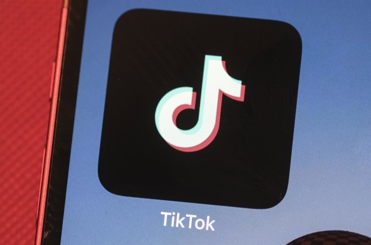 1751893478_TikTok-trabaja-en-version-de-app-para-EEUU-ante-posible.jpg