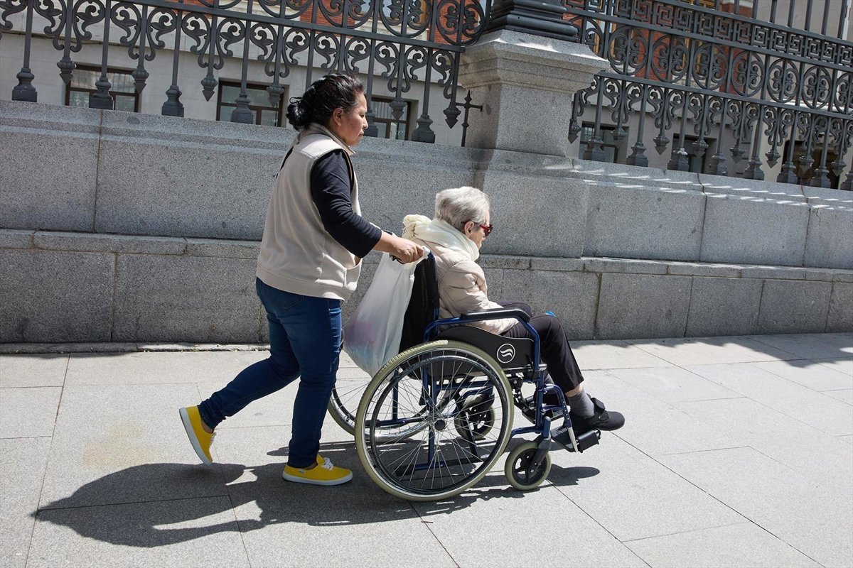 El-Gobierno-destinara-375-millones-a-programas-sociales-en-comunidades.jpg
