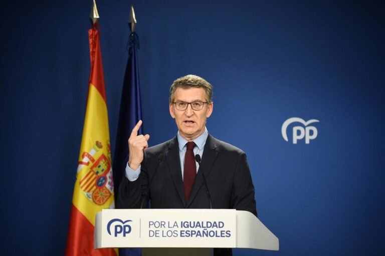 Feijoo-critica-a-Sanchez-por-abandonar-a-mujeres-tapar-abusos.jpg