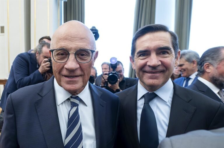 BBVA-amplia-prima-negativa-de-OPA-sobre-Sabadell-al-86.jpg