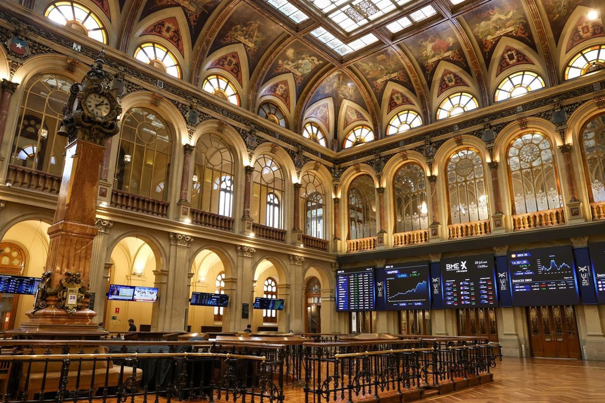 El-Ibex-35-cae-un-017-al-cierre-pero-mantiene.jpg