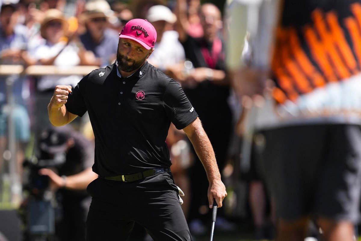 Jon-Rahm-se-corona-en-el-circuito-de-LIV-Golf.jpg