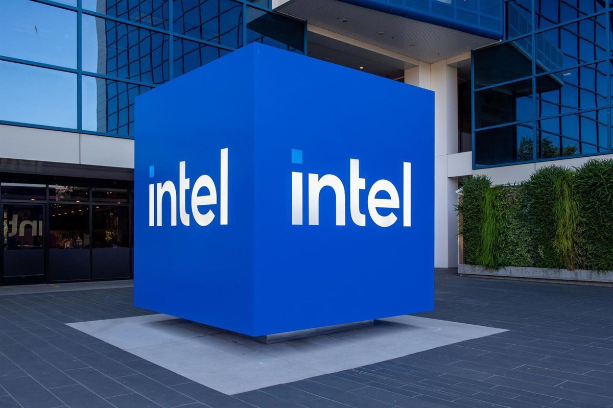 Trump-planea-hacer-mas-tratos-como-el-de-Intel-tras.jpg