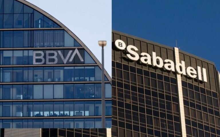 BBVA-planea-ajustes-en-plantilla-tras-fusion-con-Sabadell.jpg