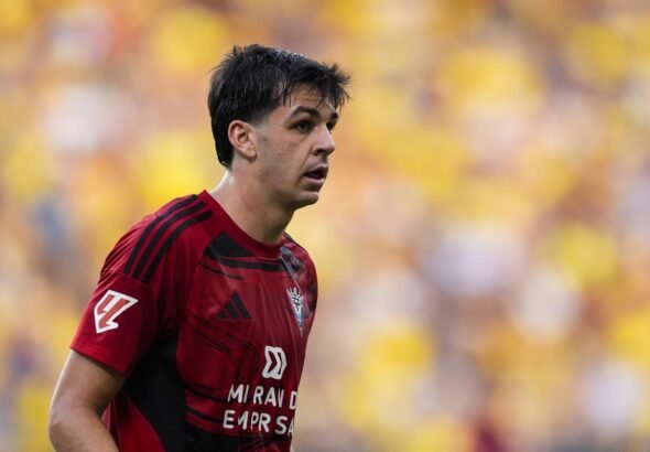 El-Mirandes-vence-en-Albacete-y-el-Cordoba-remonta-al.jpg
