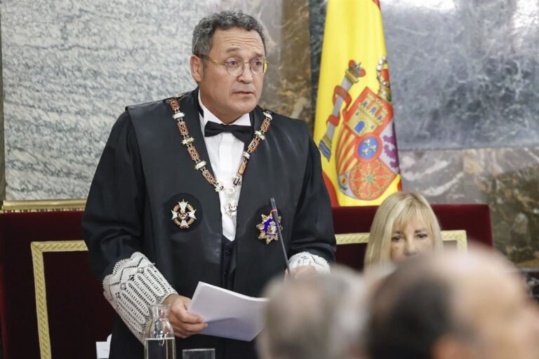 Es-complicado-negar-una-evidencia-con-28-millones-de-denuncias.jpg