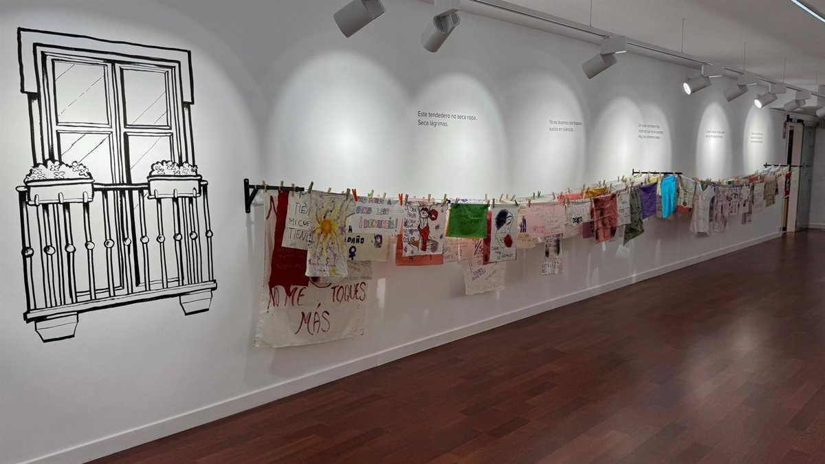 Fundacion-ONCE-inaugura-exposicion-sobre-violencia-de-genero-para-concienciar.jpg
