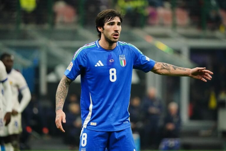 Italia-sufre-para-ganar-en-Israel-y-evitar-lio-mundial.jpg