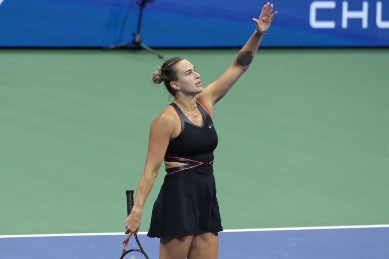 Sabalenka-gana-a-Anisimova-y-revalida-titulo-en-el-US.jpg
