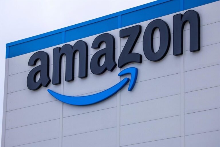 Amazon-despedira-a-30000-empleados-un-85-de-su-plantilla.jpg