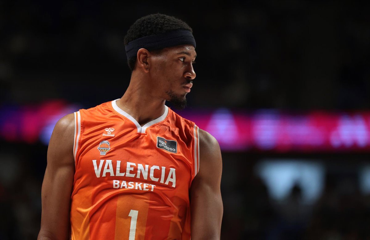 El-Valencia-Basket-se-impone-en-un-emocionante-duelo-ante.jpg