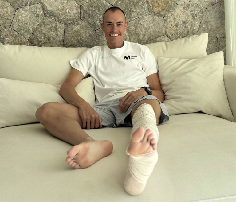 Enric-Mas-ciclista-del-Movistar-Team-operado-de-formaciones-varicosas.jpg