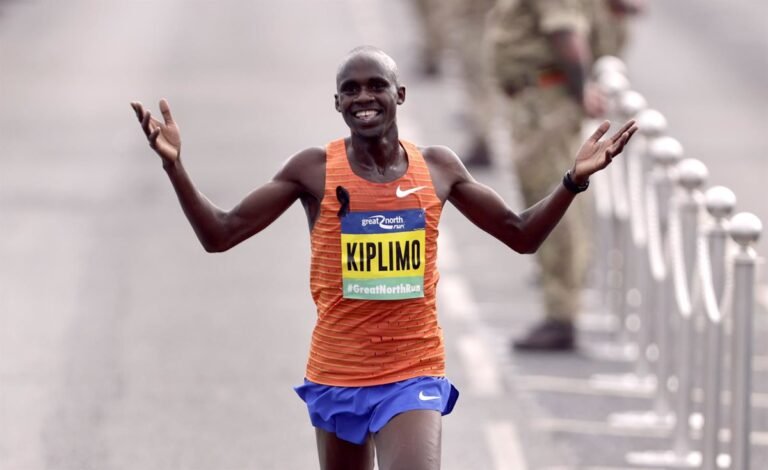 Kiplimo-cerca-del-record-mundial-de-Kiptum-en-maraton-de.jpg
