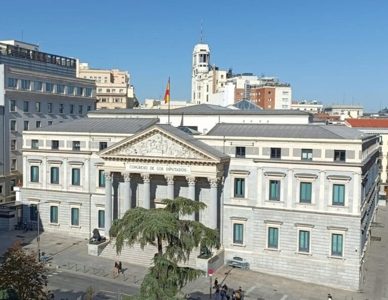 Modificar-ley-para-reconocer-estancia-por-estudios-para-nacionalidad-sin.jpg