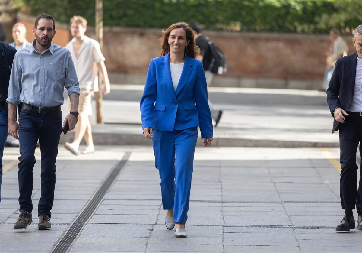 Monica-Garcia-apoya-via-para-Estatuto-Medico-mediante-Proposicion-de.jpg