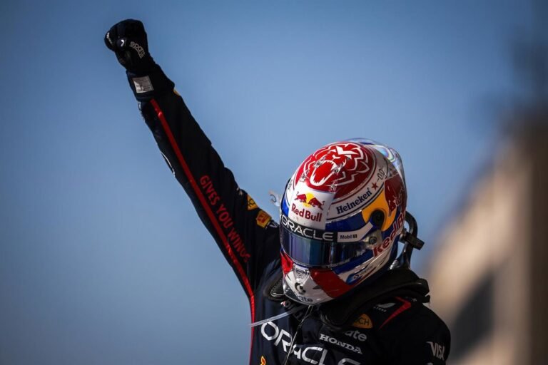 Verstappen-lidera-los-libres-en-Mexico-y-apunta-a-su.jpg