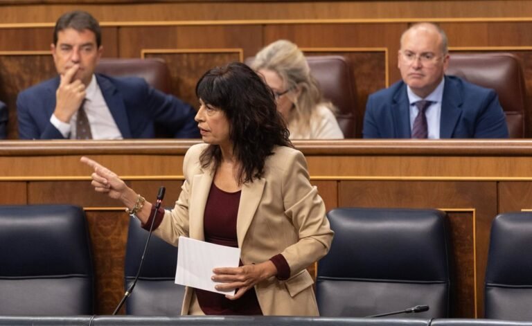 Vox-propone-destituir-a-Redondo-por-negligente-gestion-de-pulseras.jpg