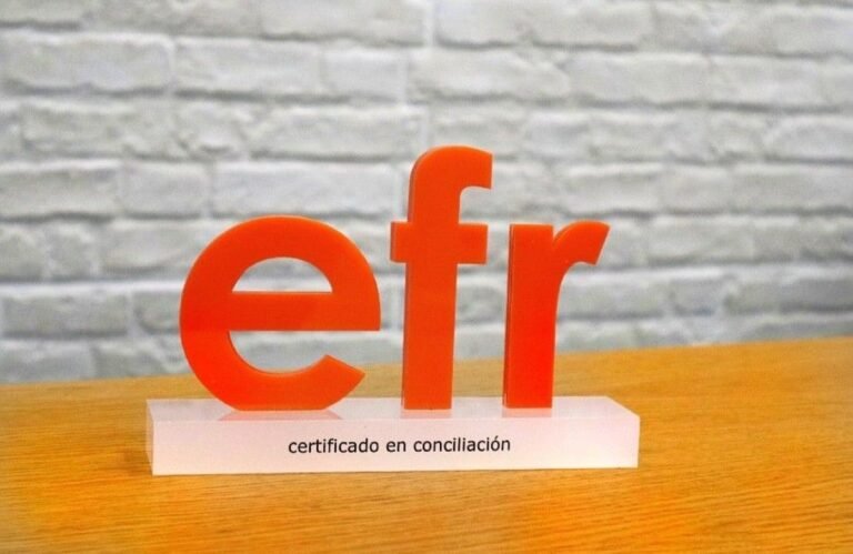 El-CERMI-renueva-su-certificado-efr-de-Fundacion-Masfamilia-por.jpg