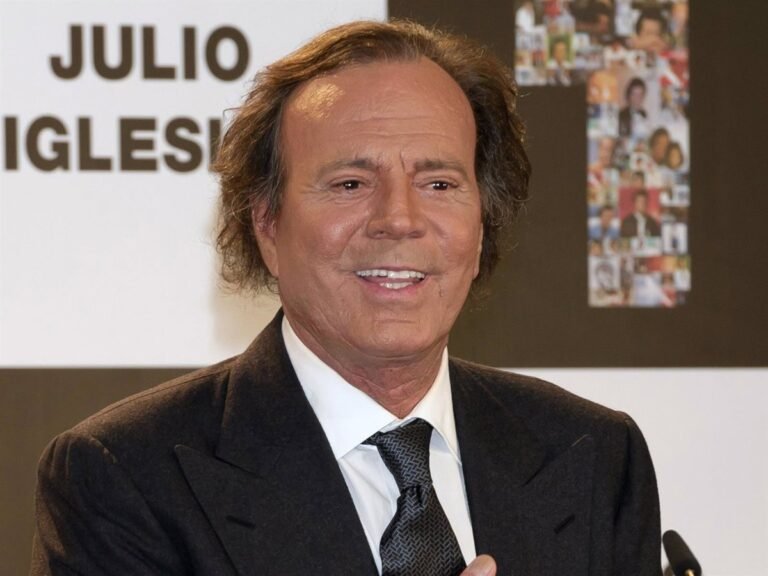 Julio-Iglesias-solicita-archivar-denuncia-de-agresiones-sexuales-por-falta.jpg