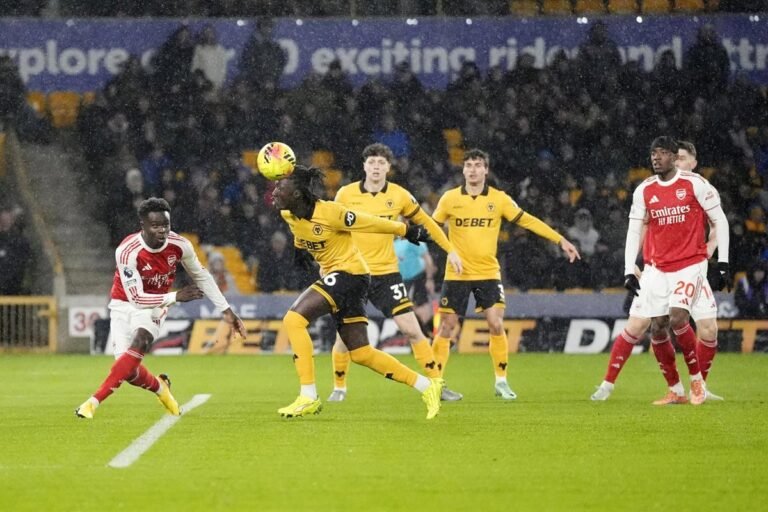 Empate-del-Arsenal-con-el-Wolves-en-la-Premier-liderato.jpg