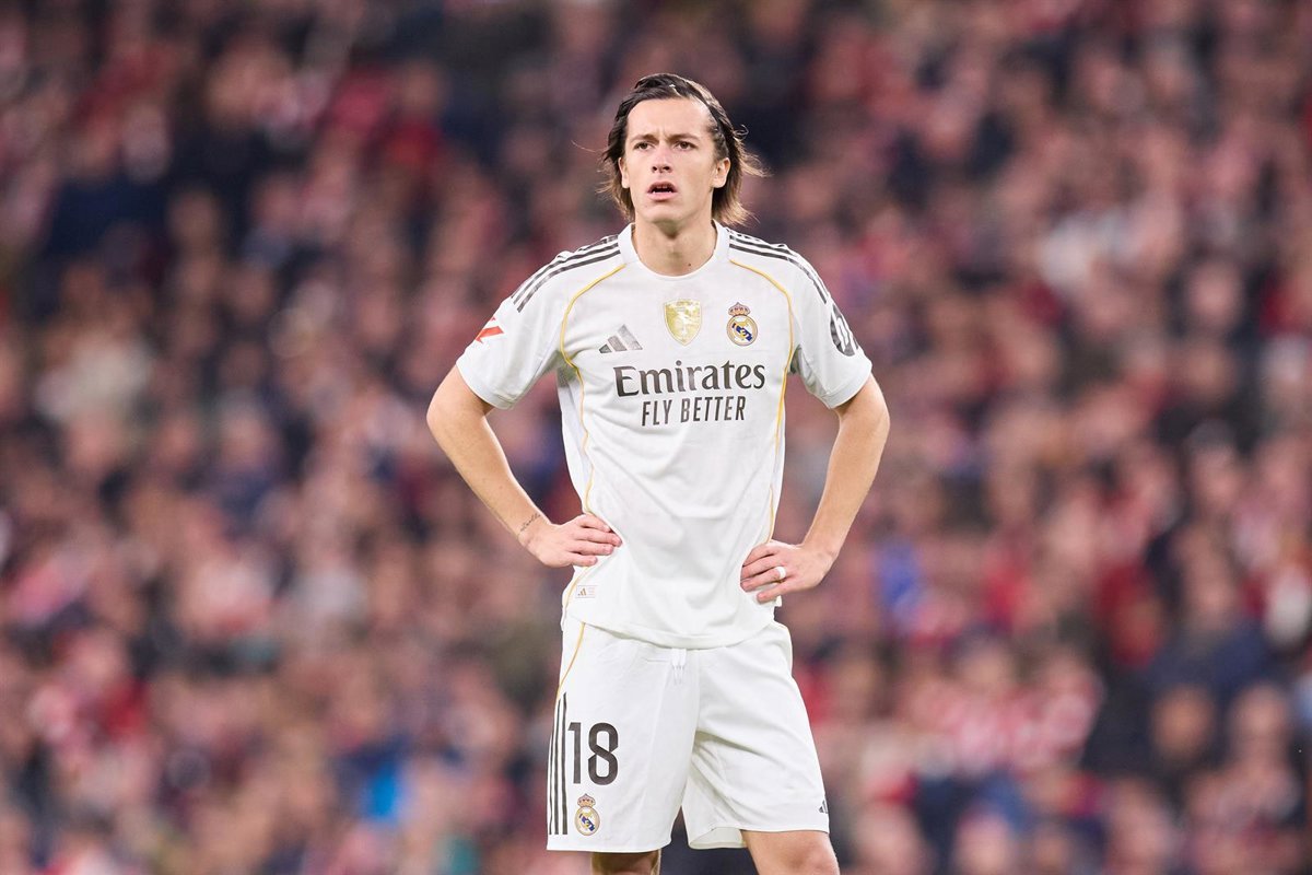 Alvaro-Carreras-baja-en-el-Real-Madrid-por-lesion-muscular.jpg