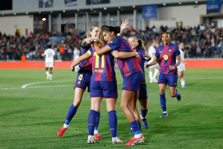 El-Barca-Femeni-se-prepara-para-vencer-al-Real-Madrid.jpg