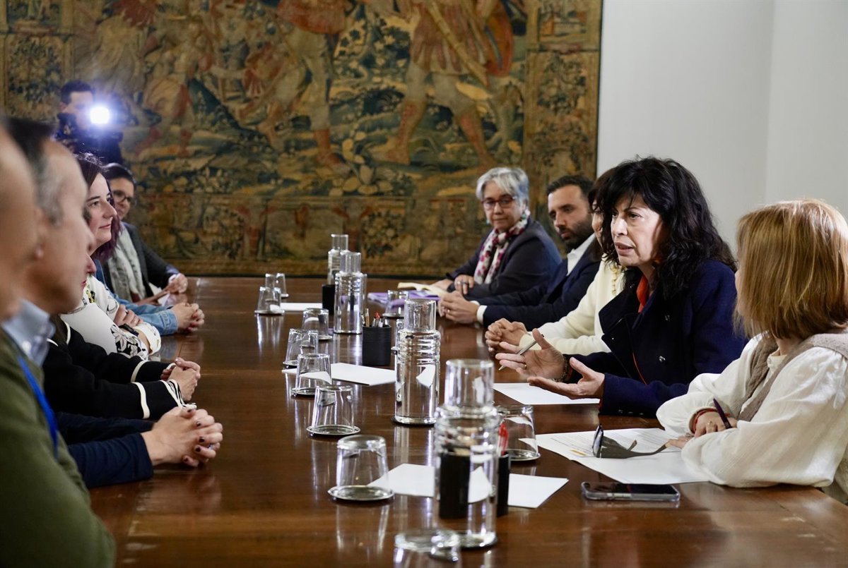 Igualdad-pide-a-la-Fiscalia-investigar-el-veto-a-mujeres.jpg